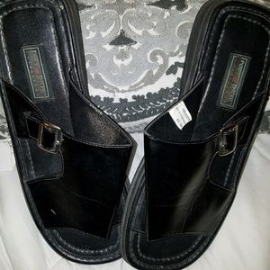 Mens shoes